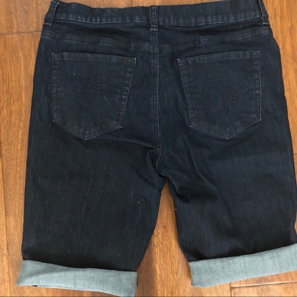 New York & Co. Denim Shorts - Picture 4 of 4